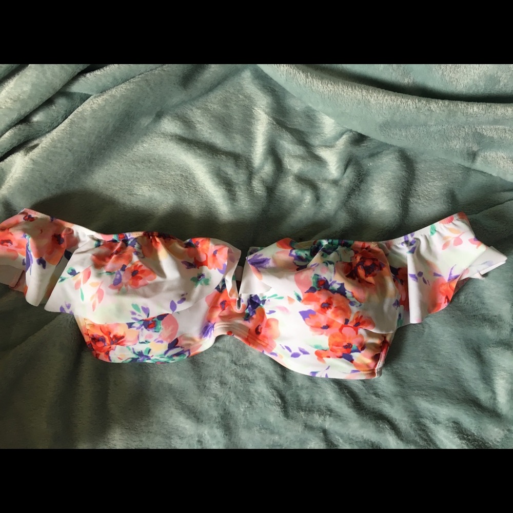 Hollister bikini top